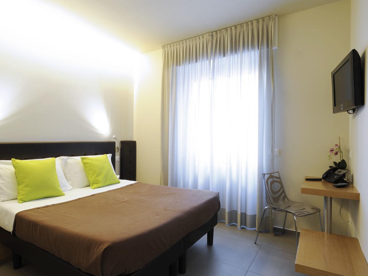 Hotel Concordia Loano Esterno foto