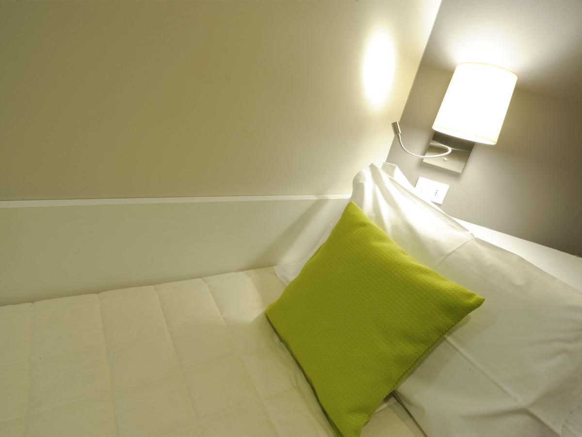 Hotel Concordia Loano Esterno foto