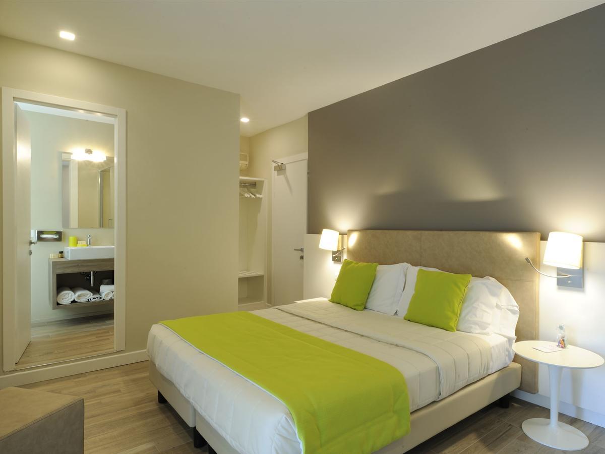 Hotel Concordia Loano Esterno foto