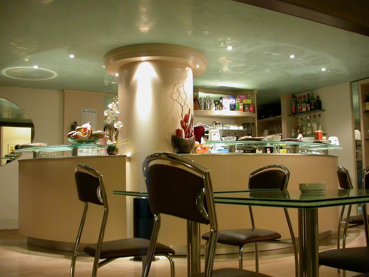 Hotel Concordia Loano Esterno foto